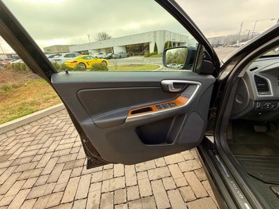 2017 Volvo XC60 T6 Inscription