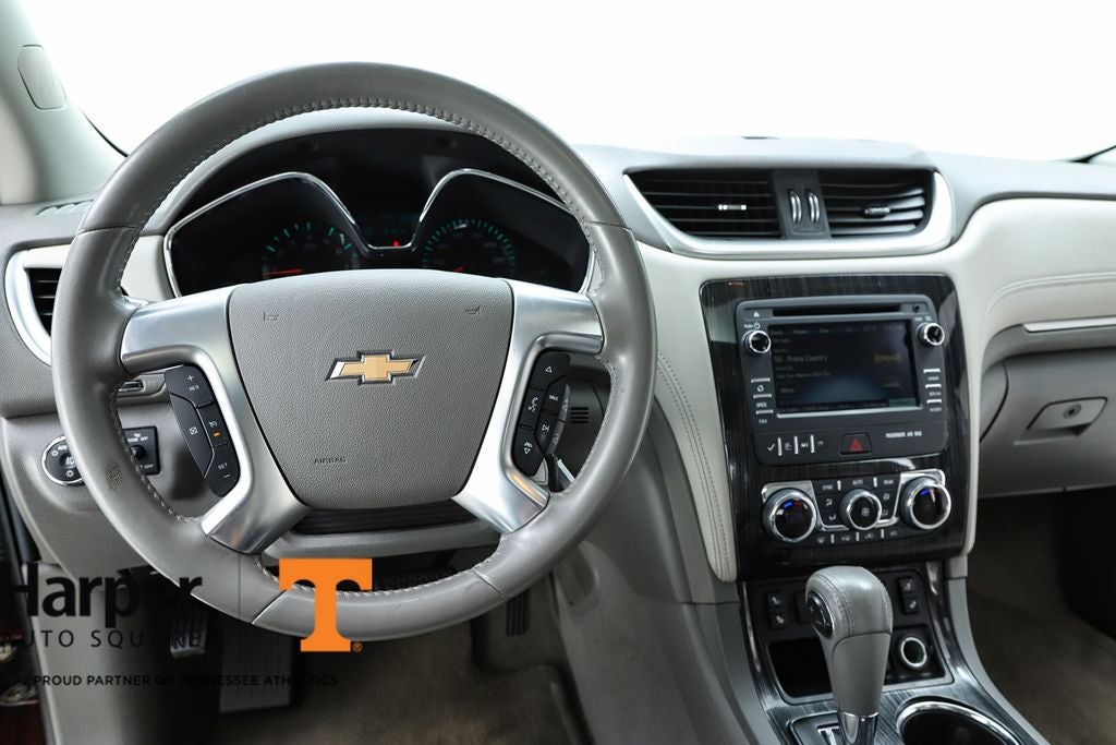 2017 Chevrolet Traverse 2LT 2LT