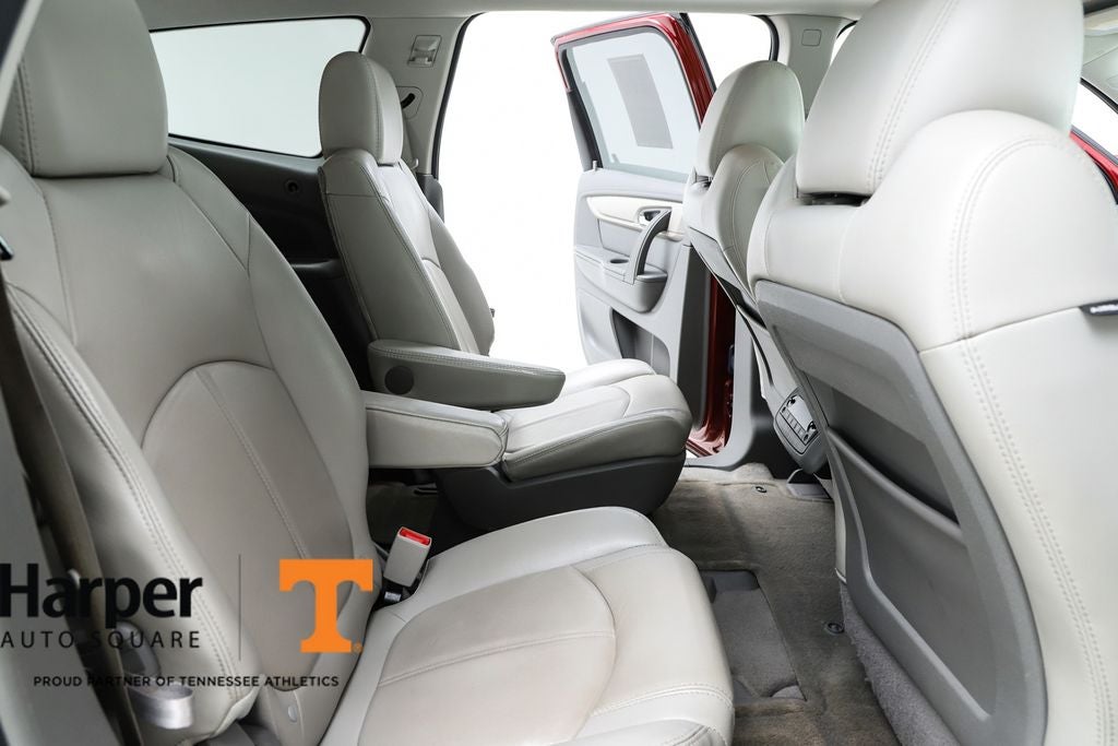 2017 Chevrolet Traverse 2LT 2LT