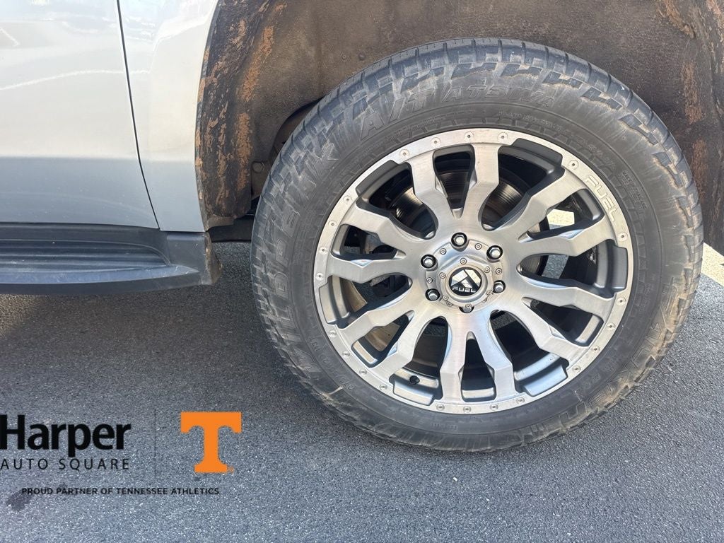 2019 Chevrolet Suburban LT