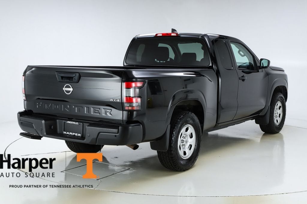 2022 Nissan Frontier S
