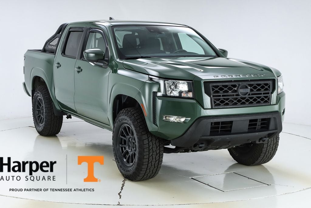 2022 Nissan Frontier SV