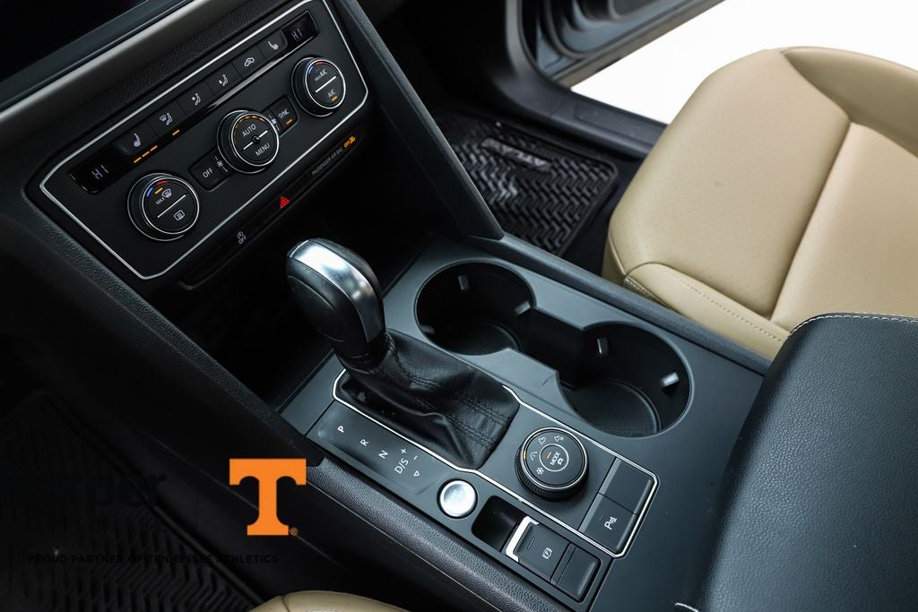 2020 Volkswagen Atlas Cross Sport 2.0T SE w/Technology