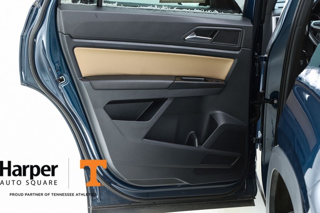 2020 Volkswagen Atlas Cross Sport 2.0T SE w/Technology