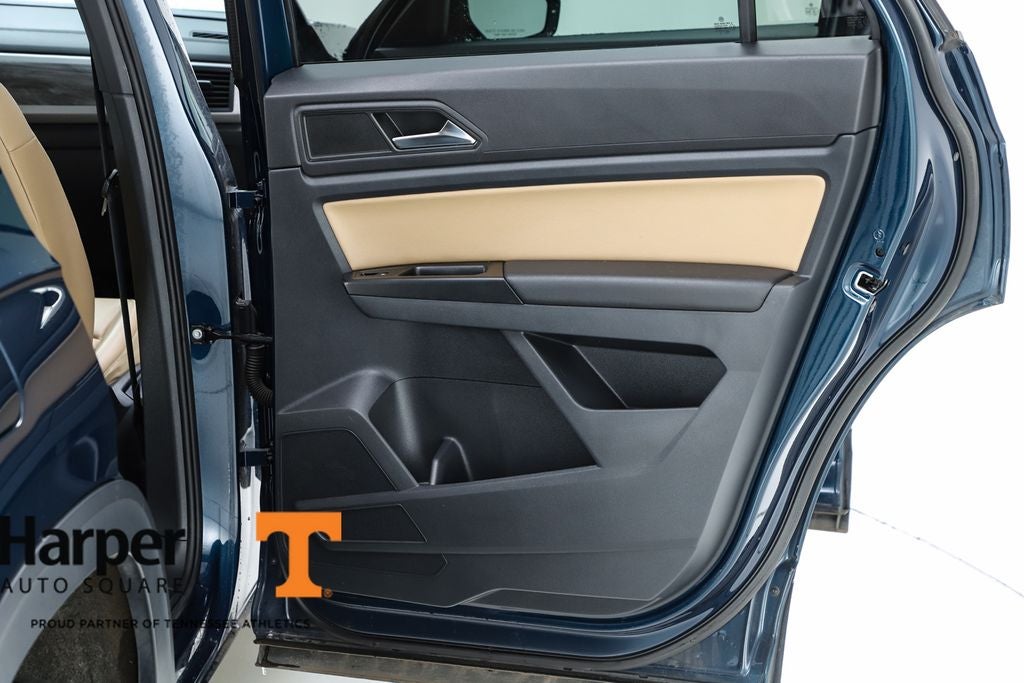 2020 Volkswagen Atlas Cross Sport 2.0T SE w/Technology