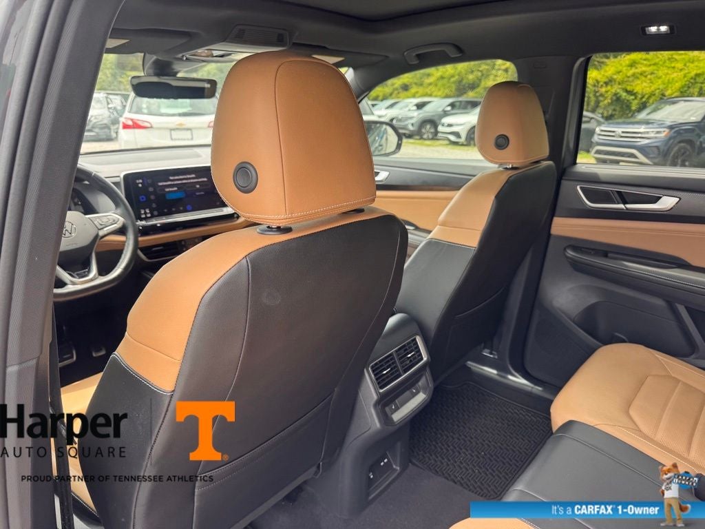 2024 Volkswagen Atlas Cross Sport 2.0T SEL R-Line