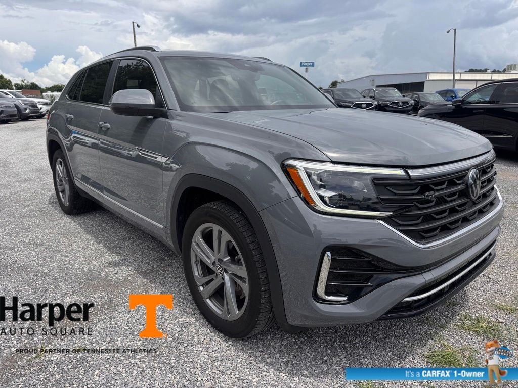 2024 Volkswagen Atlas Cross Sport 2.0T SEL R-Line