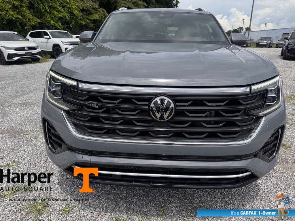 2024 Volkswagen Atlas Cross Sport 2.0T SEL R-Line
