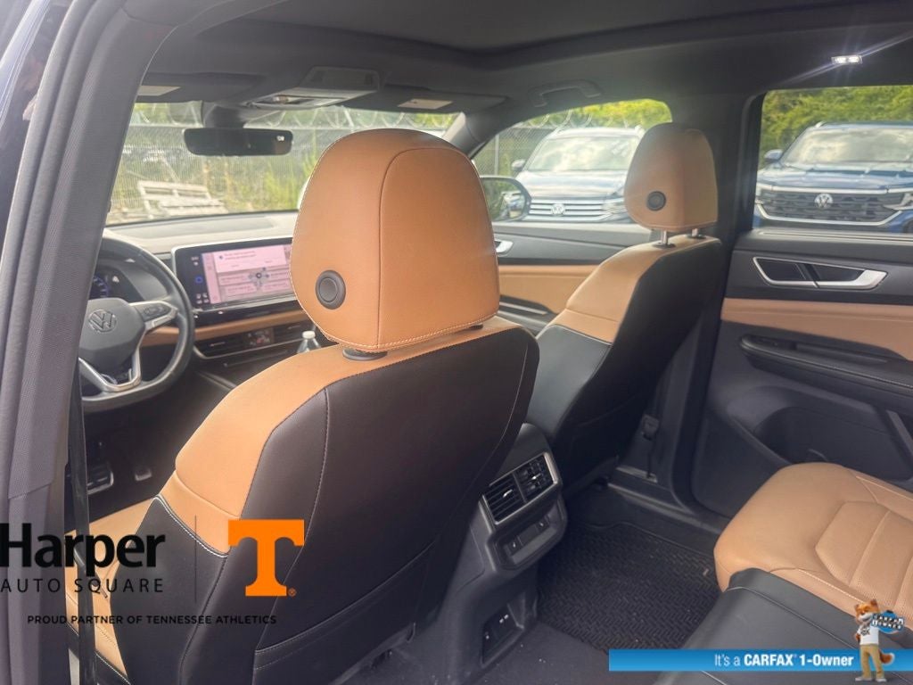 2024 Volkswagen Atlas Cross Sport 2.0T SEL R-Line