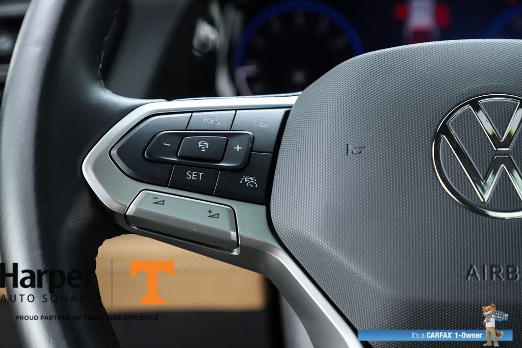 2024 Volkswagen Atlas Cross Sport 2.0T SEL R-Line