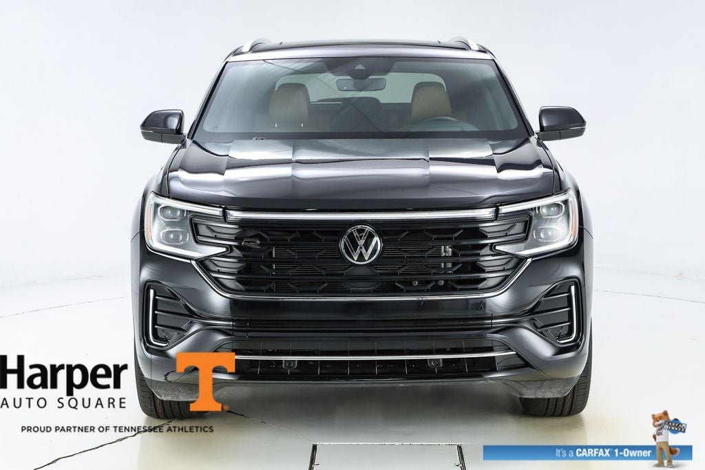 2024 Volkswagen Atlas Cross Sport 2.0T SEL R-Line