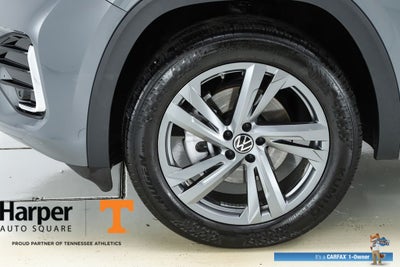 2024 Volkswagen Atlas Cross Sport 2.0T SEL R-Line