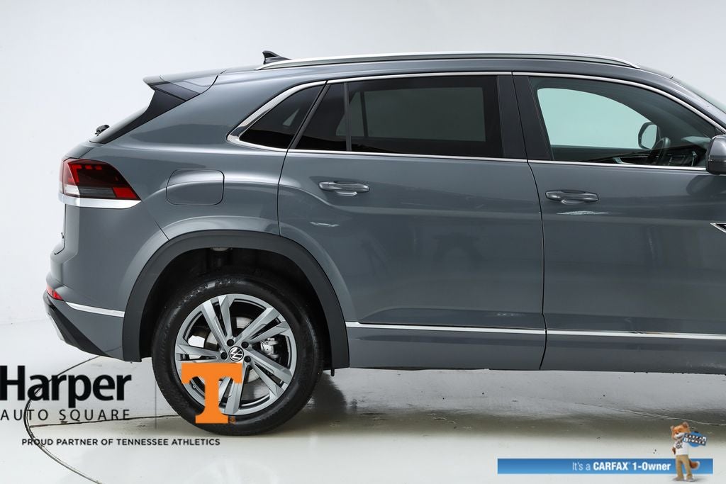 2024 Volkswagen Atlas Cross Sport 2.0T SEL R-Line