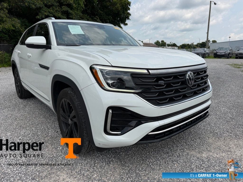 2024 Volkswagen Atlas Cross Sport 2.0T SEL R-Line