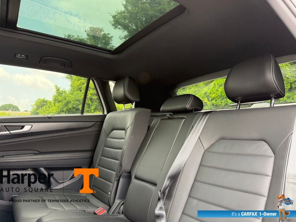 2024 Volkswagen Atlas Cross Sport 2.0T SEL R-Line