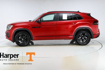 2025 Volkswagen Atlas Cross Sport 2.0T SEL R-Line Black
