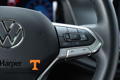 2025 Volkswagen Atlas Cross Sport 2.0T SEL R-Line Black