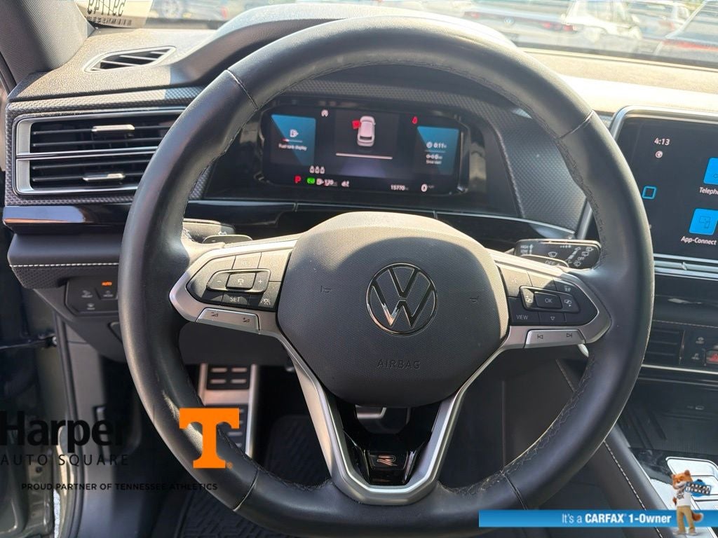 2025 Volkswagen Atlas Cross Sport 2.0T SEL R-Line Black