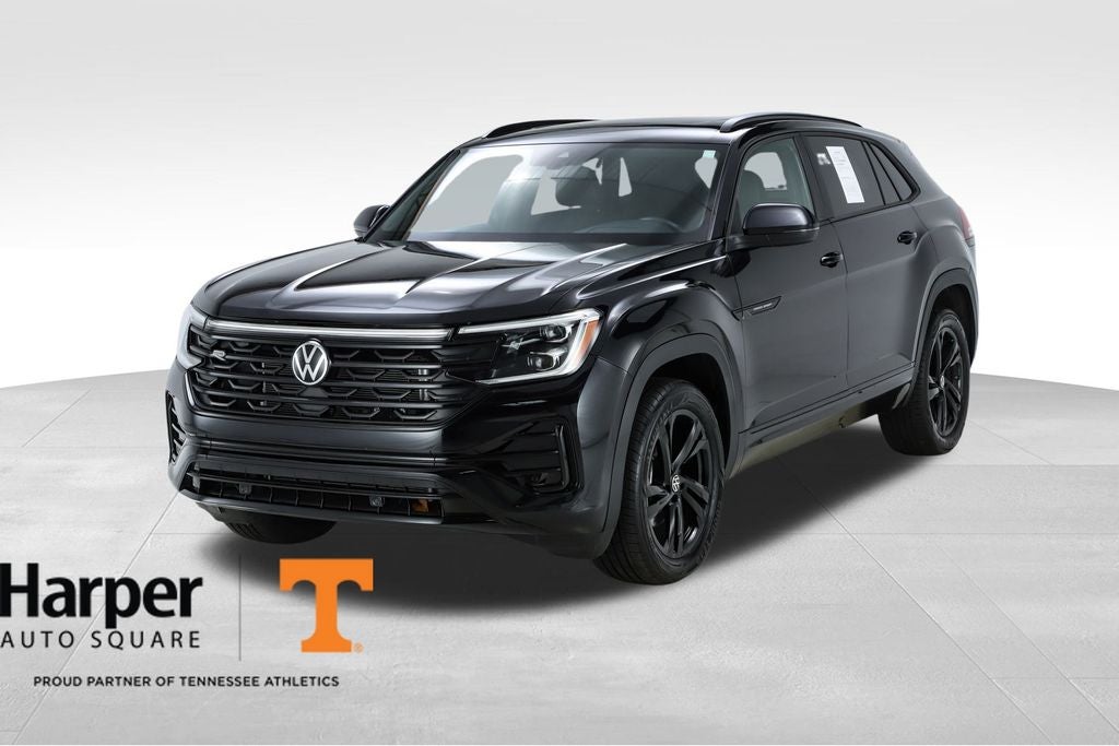 2025 Volkswagen Atlas Cross Sport 2.0T SEL R-Line Black