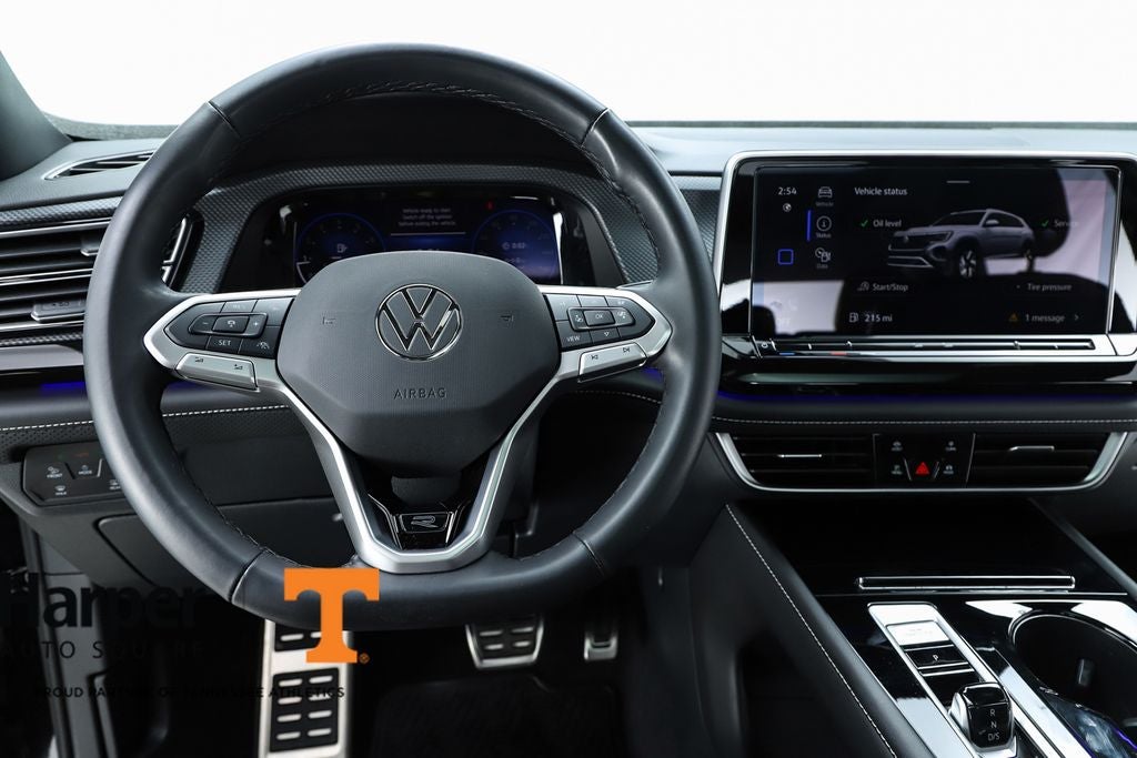 2025 Volkswagen Atlas Cross Sport 2.0T SEL R-Line Black