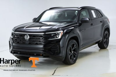 2025 Volkswagen Atlas Cross Sport 2.0T SEL R-Line Black
