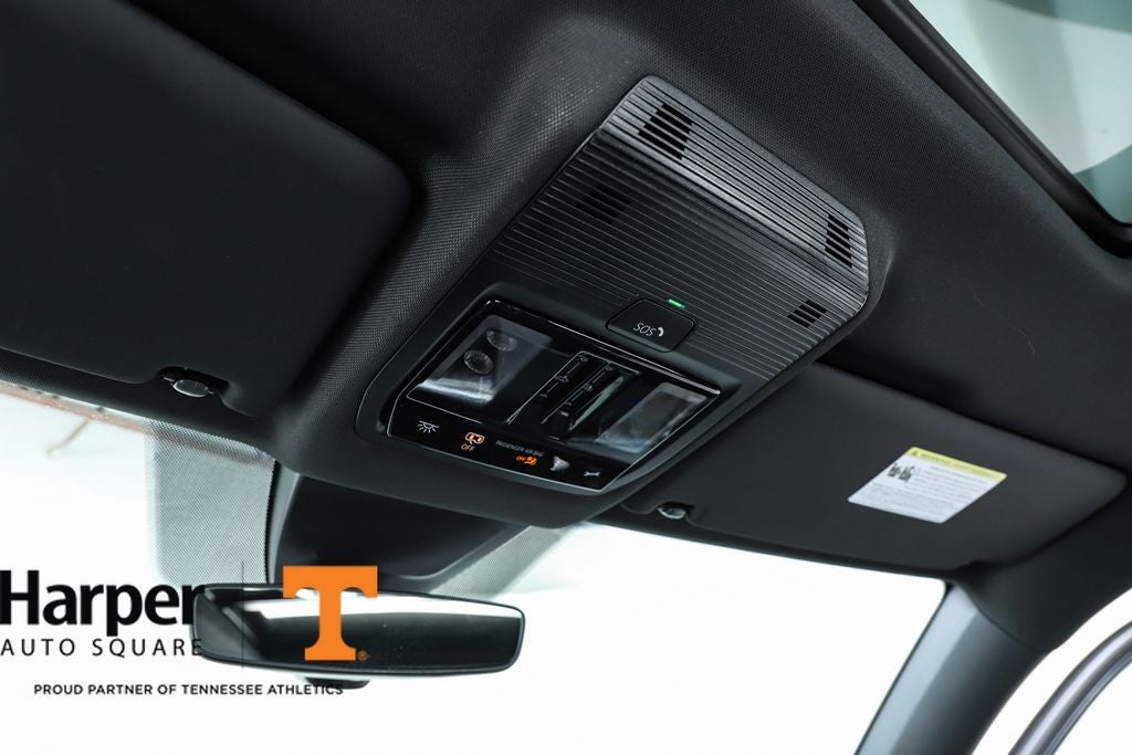 2025 Volkswagen Atlas Cross Sport 2.0T SEL R-Line Black