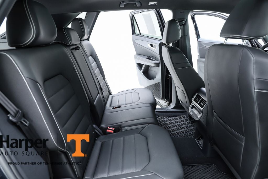 2025 Volkswagen Atlas Cross Sport 2.0T SEL R-Line Black