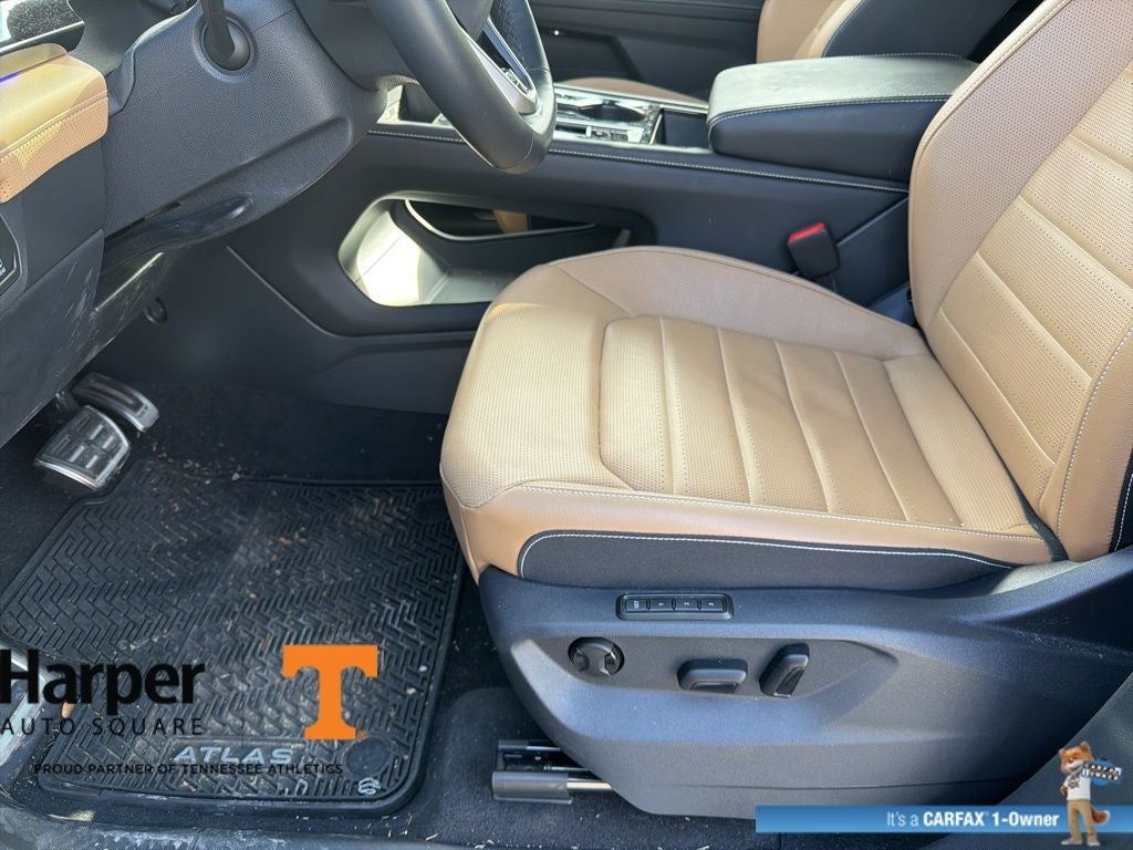 2025 Volkswagen Atlas Cross Sport 2.0T SEL R-Line Black