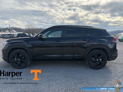 2025 Volkswagen Atlas Cross Sport 2.0T SEL R-Line Black