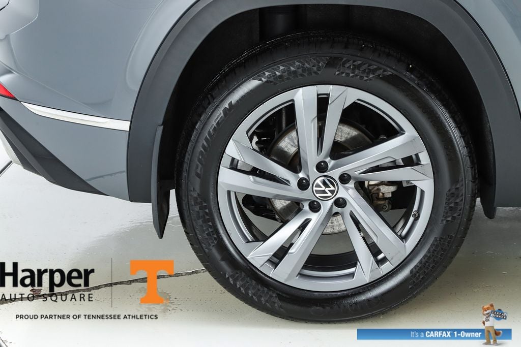 2024 Volkswagen Atlas Cross Sport 2.0T SEL R-Line