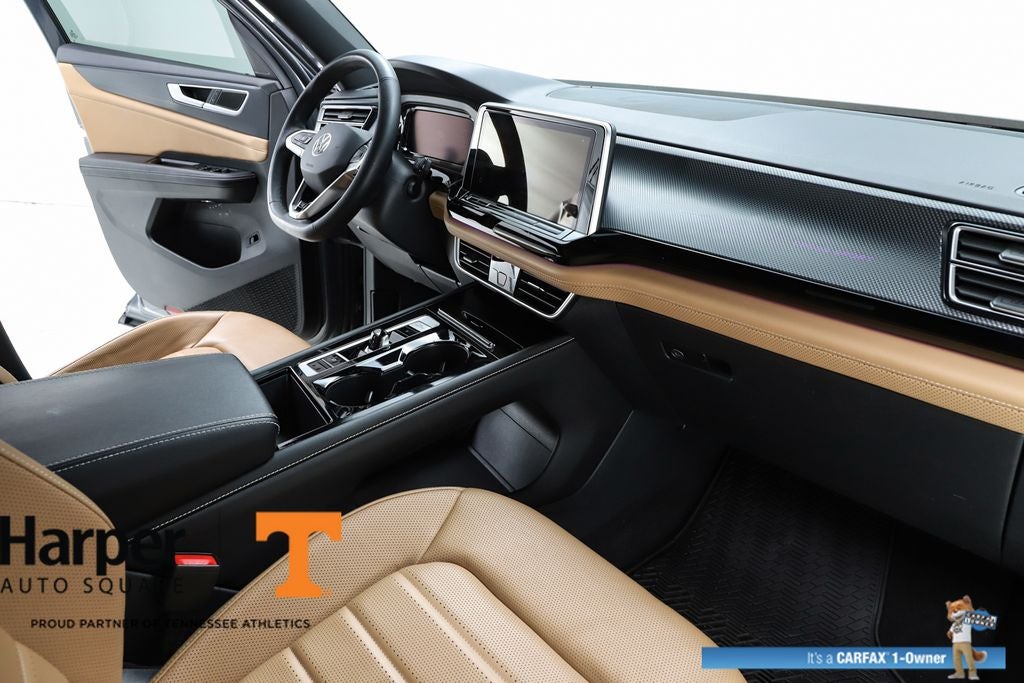 2024 Volkswagen Atlas Cross Sport 2.0T SEL R-Line