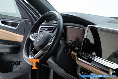 2024 Volkswagen Atlas Cross Sport 2.0T SEL R-Line