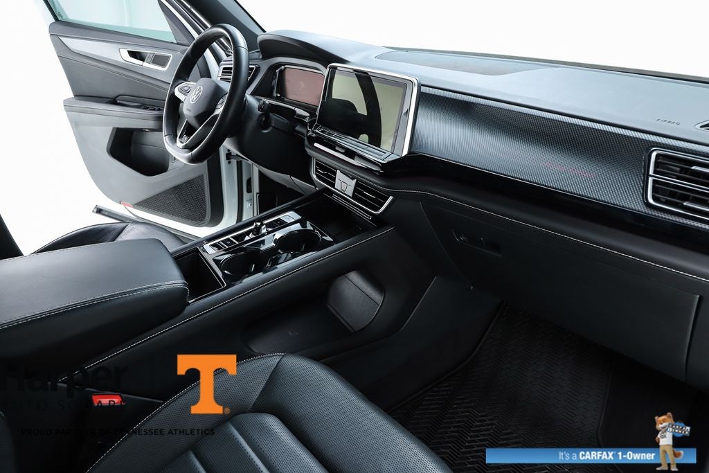 2024 Volkswagen Atlas Cross Sport 2.0T SEL R-Line