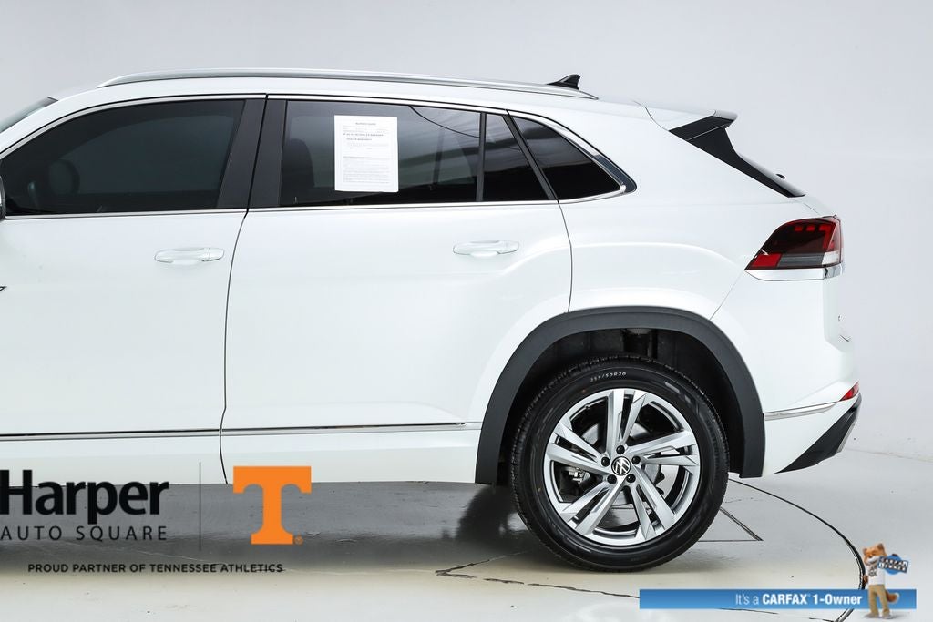 2024 Volkswagen Atlas Cross Sport 2.0T SEL R-Line