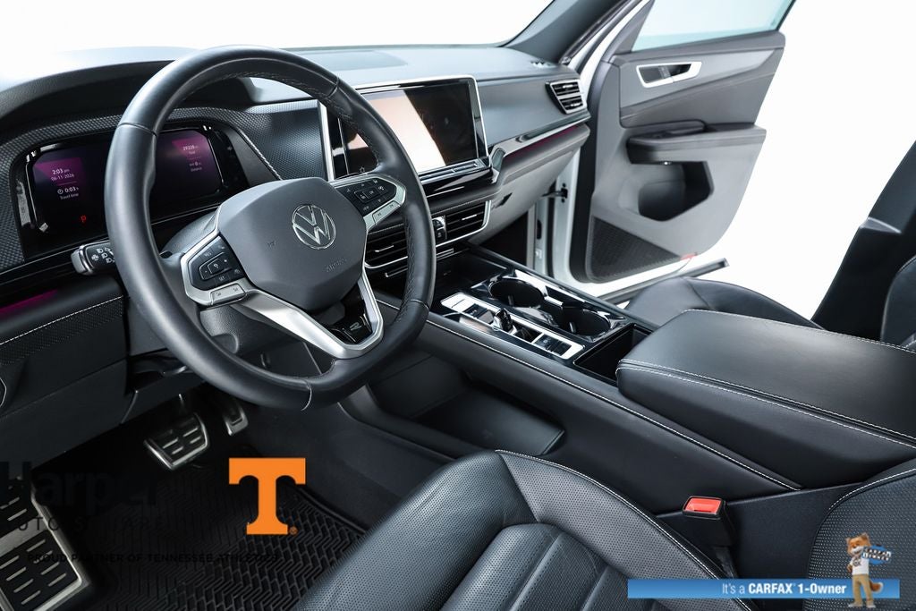 2024 Volkswagen Atlas Cross Sport 2.0T SEL R-Line