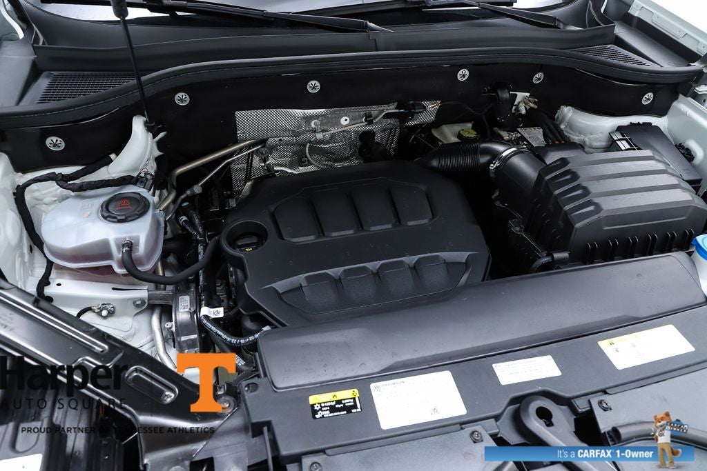 2024 Volkswagen Atlas Cross Sport 2.0T SEL R-Line