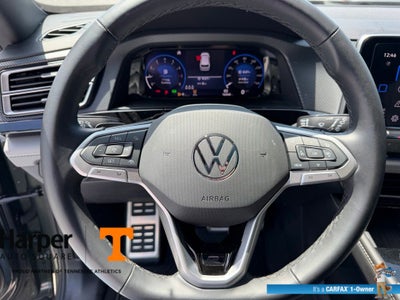 2025 Volkswagen Atlas Cross Sport 2.0T SEL R-Line Black
