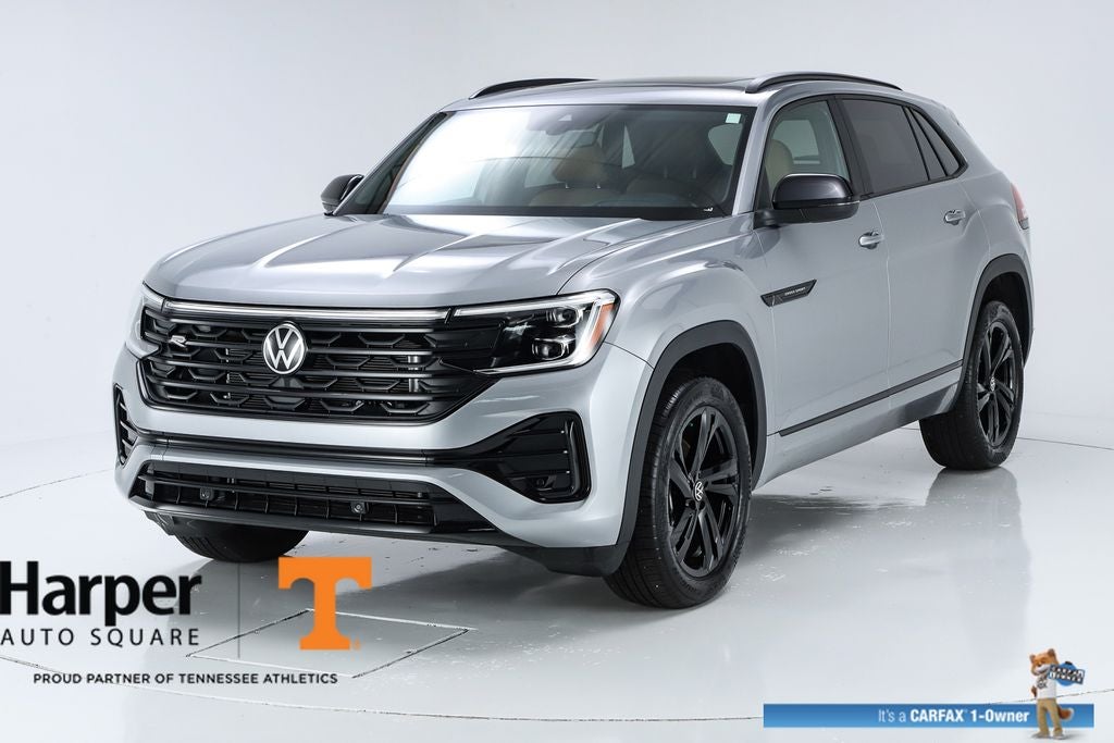 2025 Volkswagen Atlas Cross Sport 2.0T SEL R-Line Black