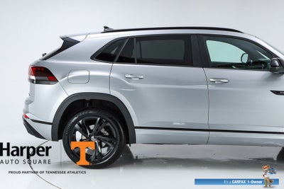 2025 Volkswagen Atlas Cross Sport 2.0T SEL R-Line Black