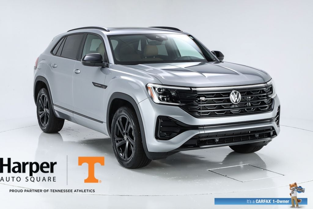 2025 Volkswagen Atlas Cross Sport 2.0T SEL R-Line Black