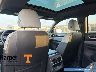 2025 Volkswagen Atlas Cross Sport 2.0T SEL R-Line Black