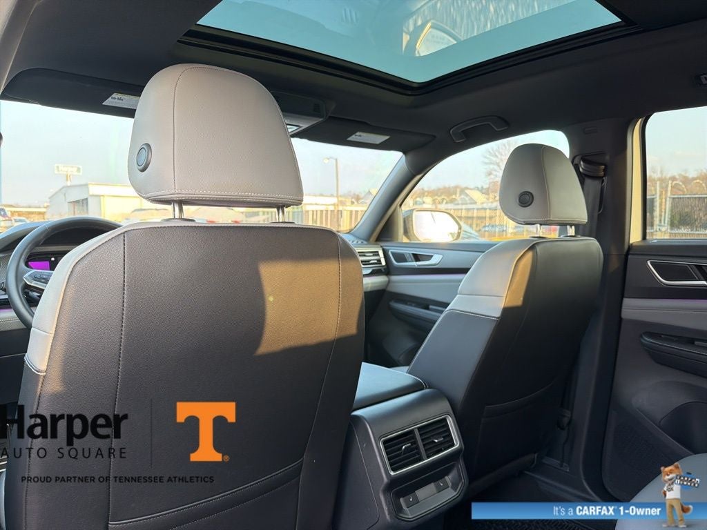 2025 Volkswagen Atlas Cross Sport 2.0T SEL R-Line Black