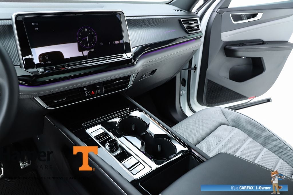 2025 Volkswagen Atlas Cross Sport 2.0T SEL R-Line Black