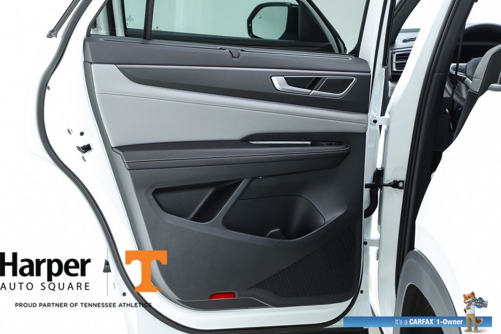 2025 Volkswagen Atlas Cross Sport 2.0T SEL R-Line Black