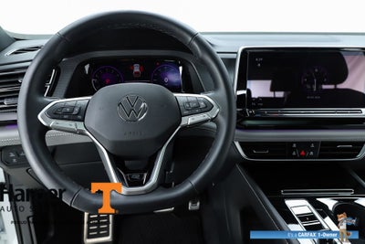 2025 Volkswagen Atlas Cross Sport 2.0T SEL R-Line Black