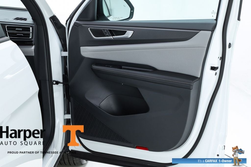 2025 Volkswagen Atlas Cross Sport 2.0T SEL R-Line Black