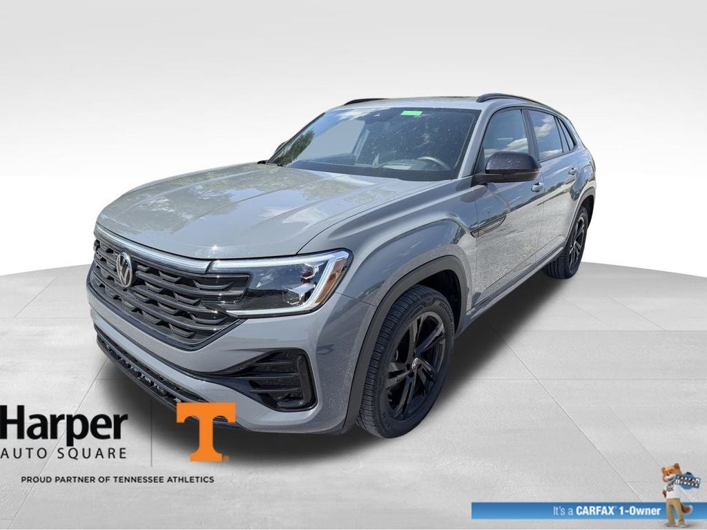 2025 Volkswagen Atlas Cross Sport 2.0T SEL R-Line Black