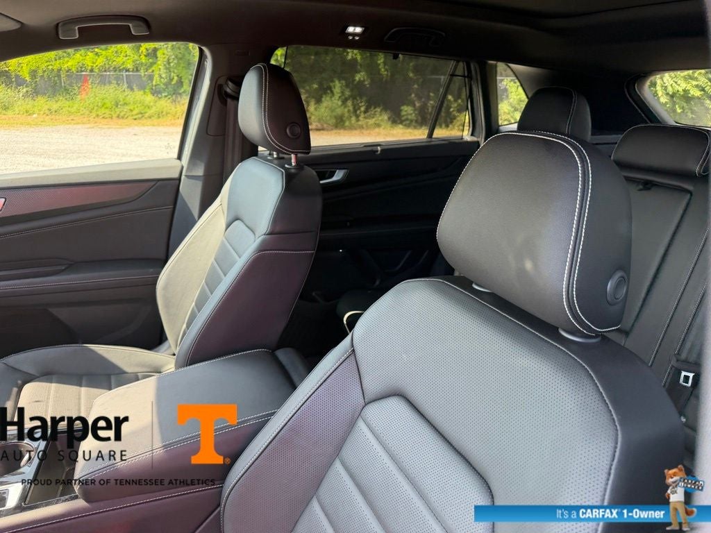 2025 Volkswagen Atlas Cross Sport 2.0T SEL R-Line Black