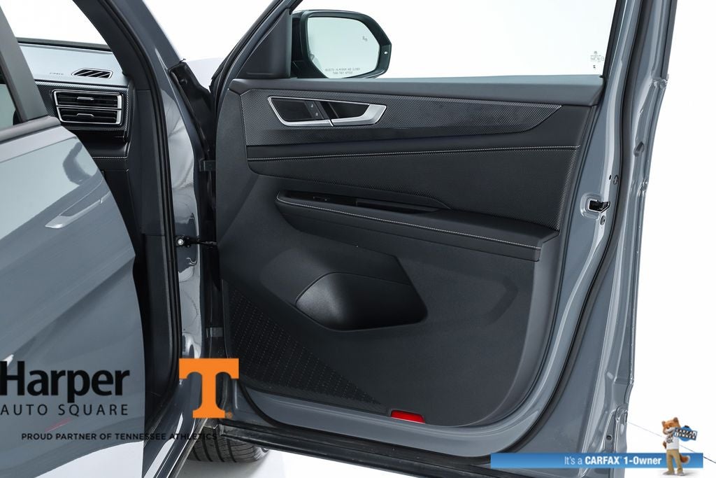 2025 Volkswagen Atlas Cross Sport 2.0T SEL R-Line Black