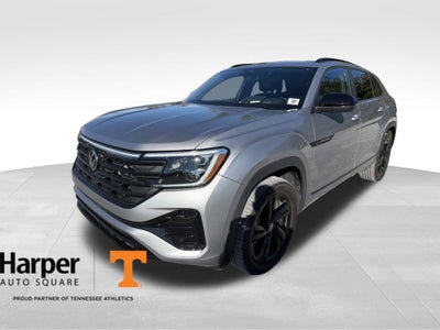 2025 Volkswagen Atlas Cross Sport 2.0T SEL R-Line Black